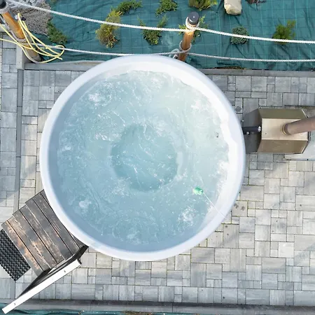 Pod Pilskiem - Sauna I Jacuzzi W Cenie - Krzyzowki - Chalet *